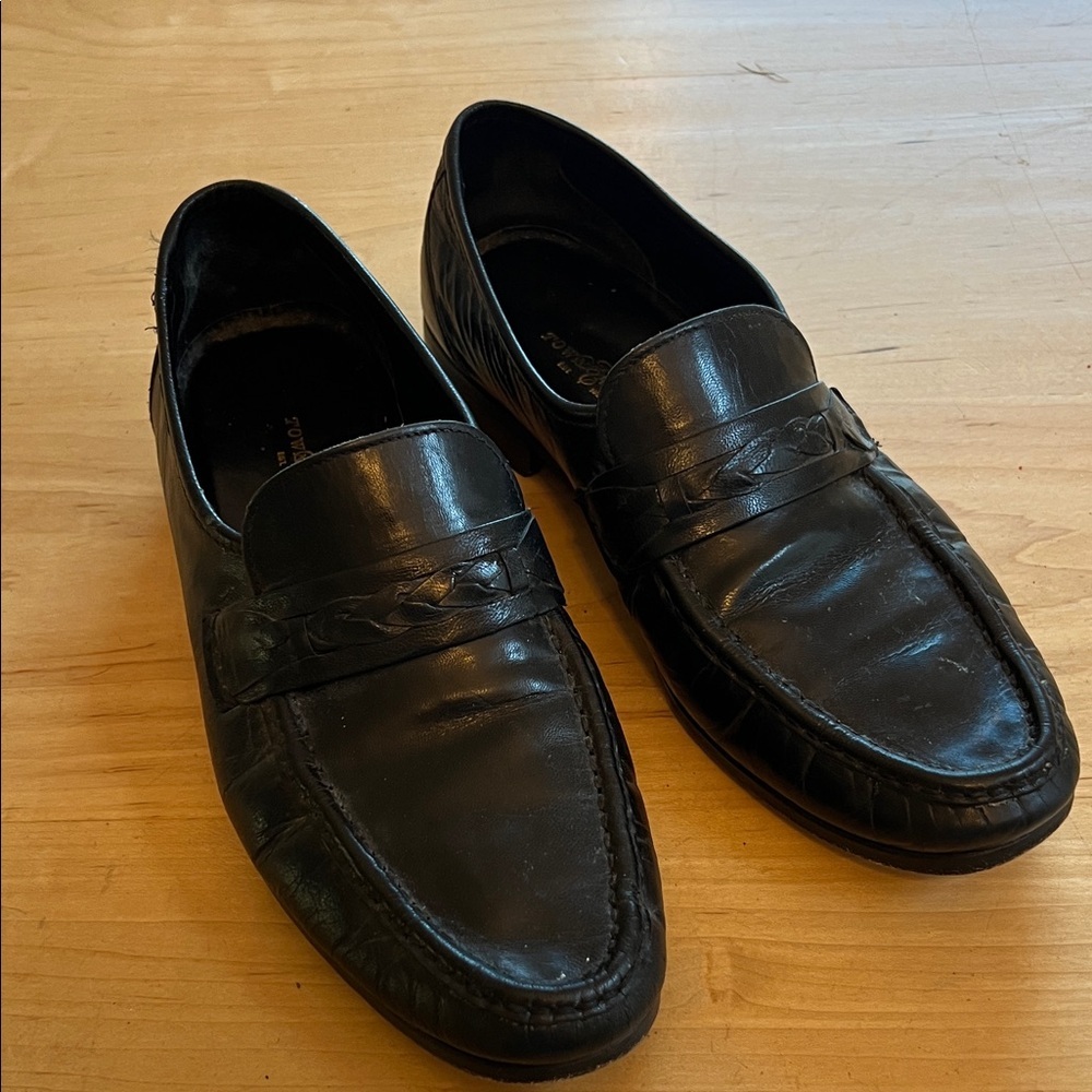 Towncraft Black Leather Slip-On Loafers